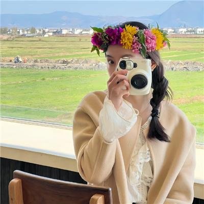 鲜花盛开的山村